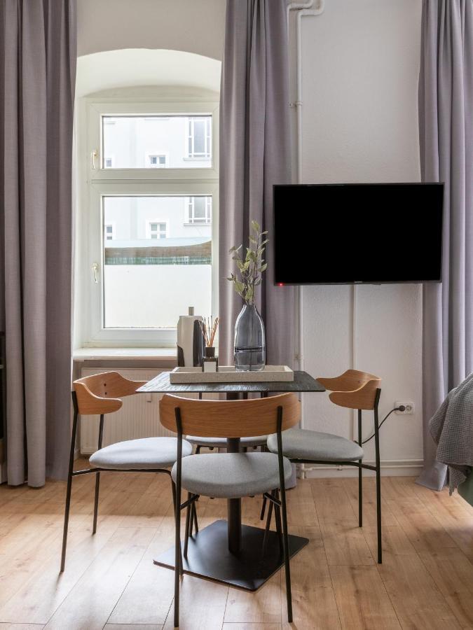 Apartment Berlin Kaiser-Friedrich-Strasse Bagian luar foto